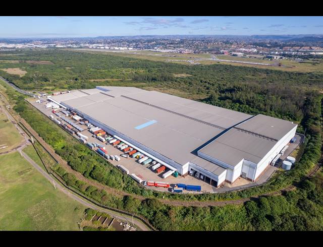 29,677M² WAREHOUSE TO LET IN PROSPECTON INDUSTRIAL